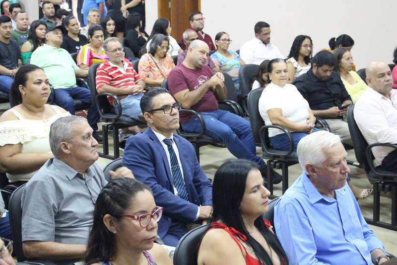 Sessão solene de abertura do ano legislativo de 2024 na Câmara de Coronel Sapucaia