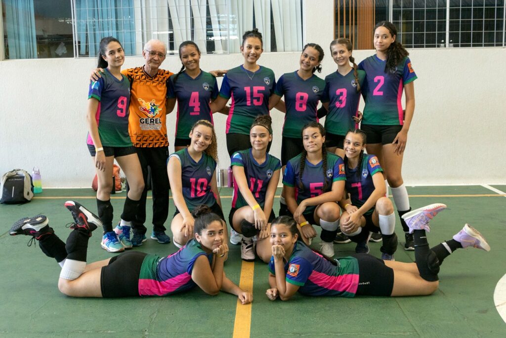 Voleibol feminino de Naviraí disputou os Jogos da Amizade na Capital do Estado