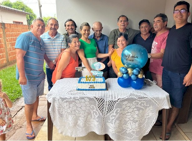 Morador de Caarapó, Victor Candado completa 103 anos e recebe homenagem da família